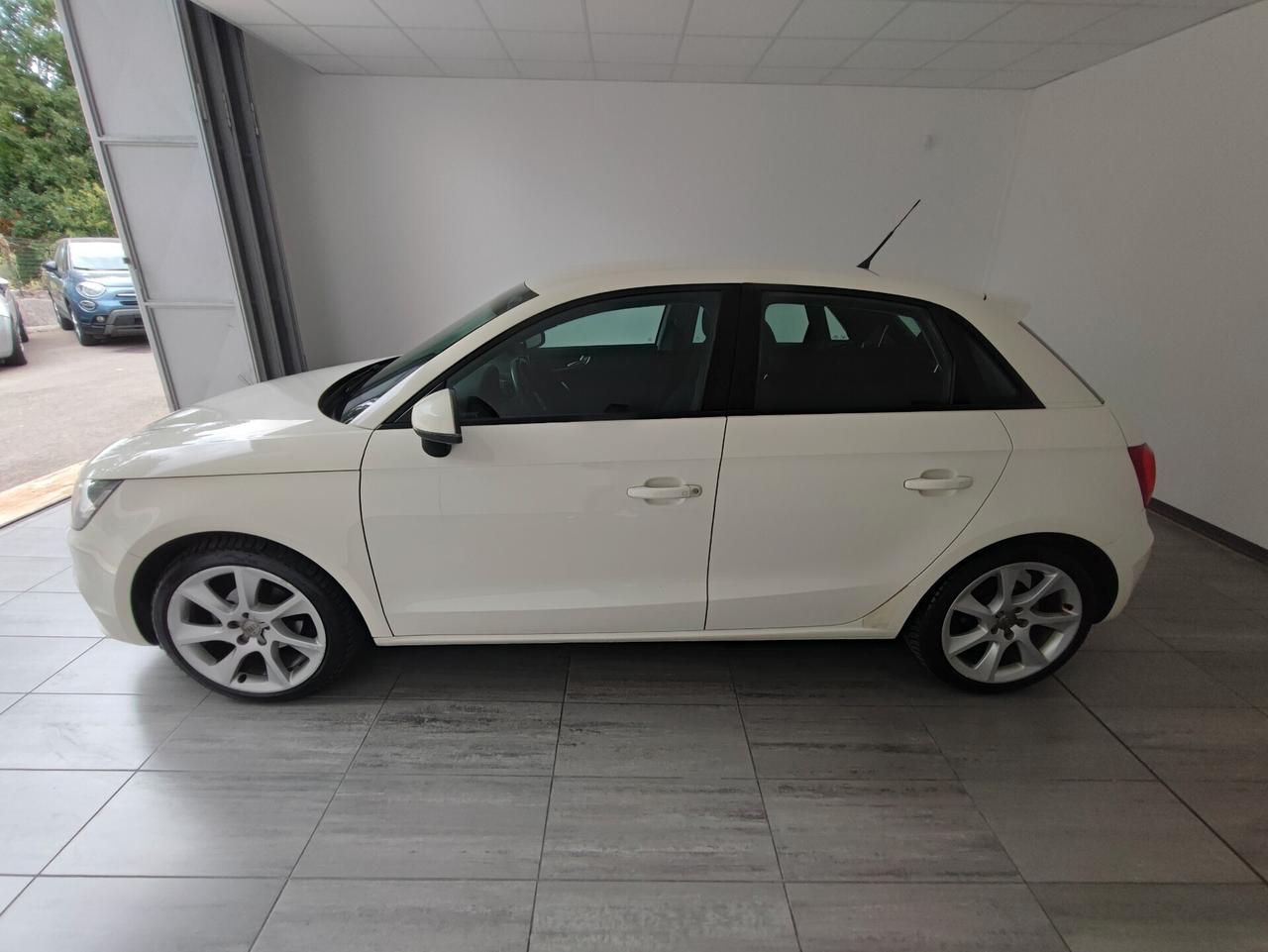 Audi A1 1.6 TDI S tronic Admired