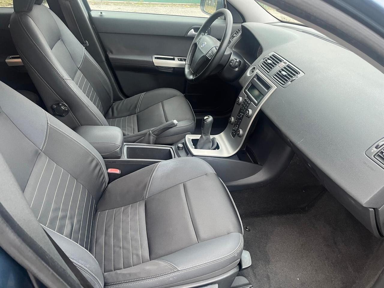 Volvo V50 1.8 16V cat Summum