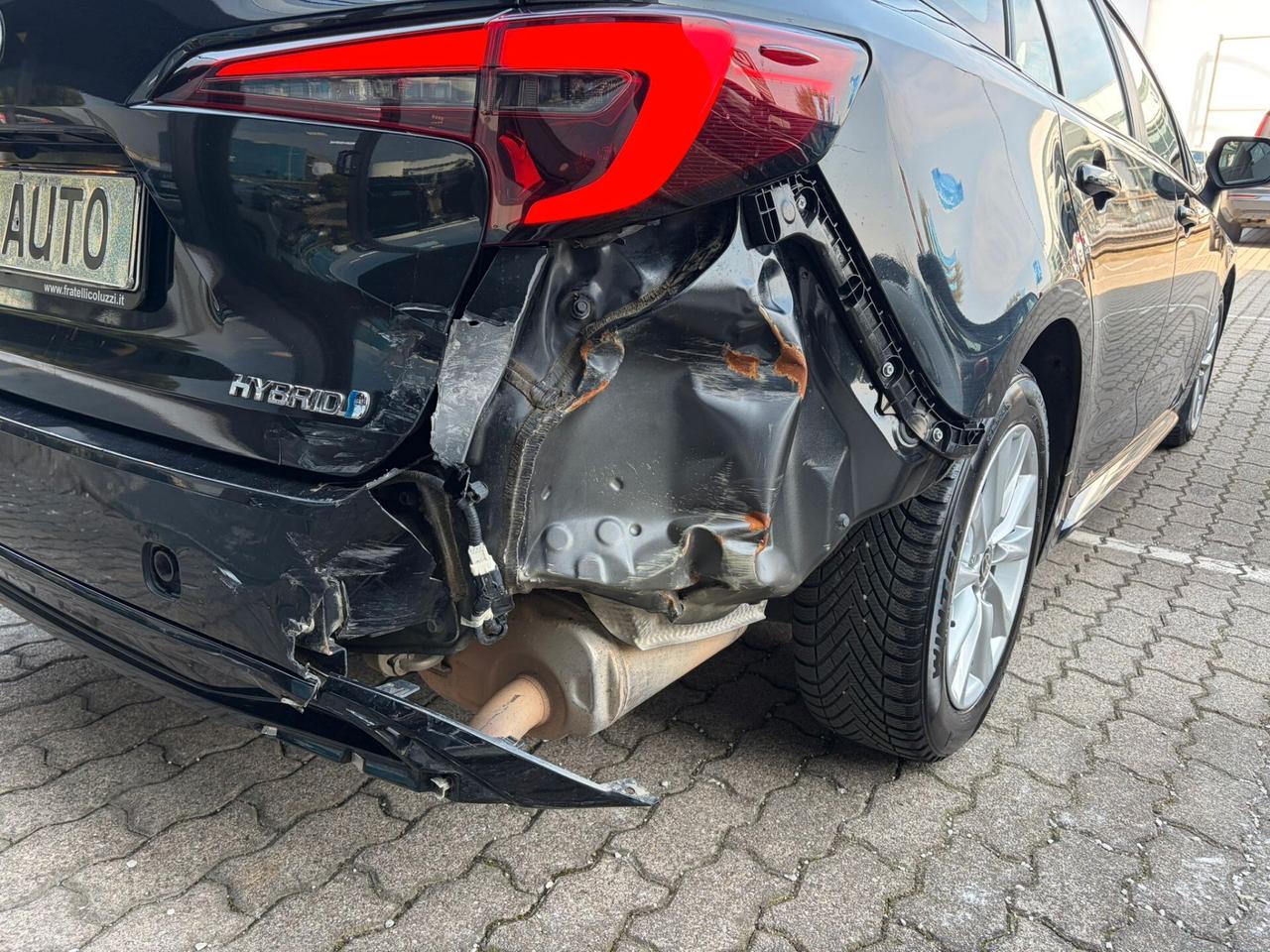 Toyota Corolla Touring Sports 1.8h auto DANNEGGIATA