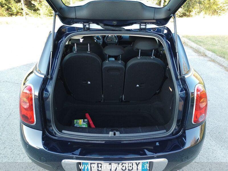 MINI Countryman Mini Diesel Mini 2.0 Cooper D auto E6