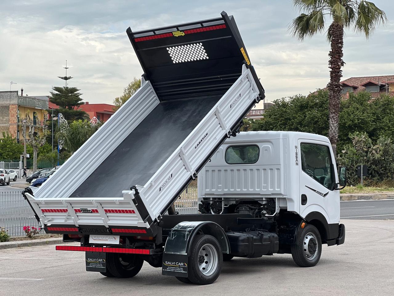 NISSAN CABSTAR 35.13 RIBALTABILE TRILATERALE