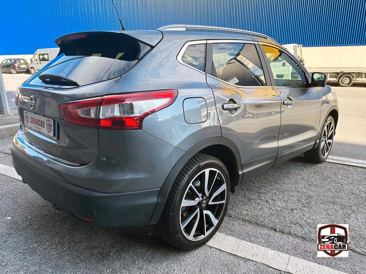 Nissan Qashqai 1.6 dCi 4WD Tekna Tetto Panoramico Telecamera 360