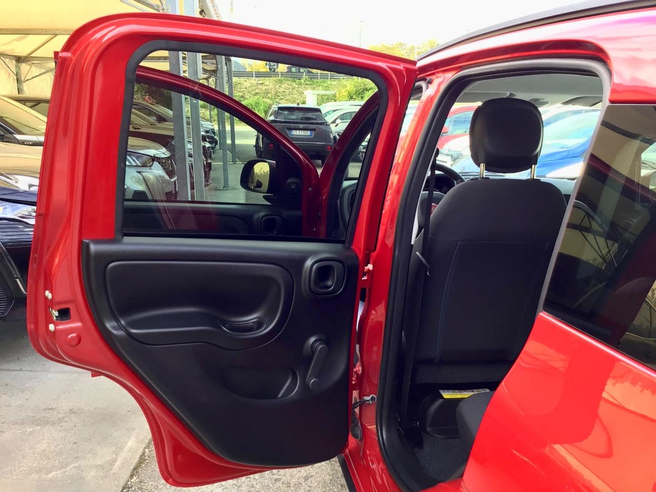 Fiat Panda Cross 1.0 70Cv firefly hybrid 5 Posti