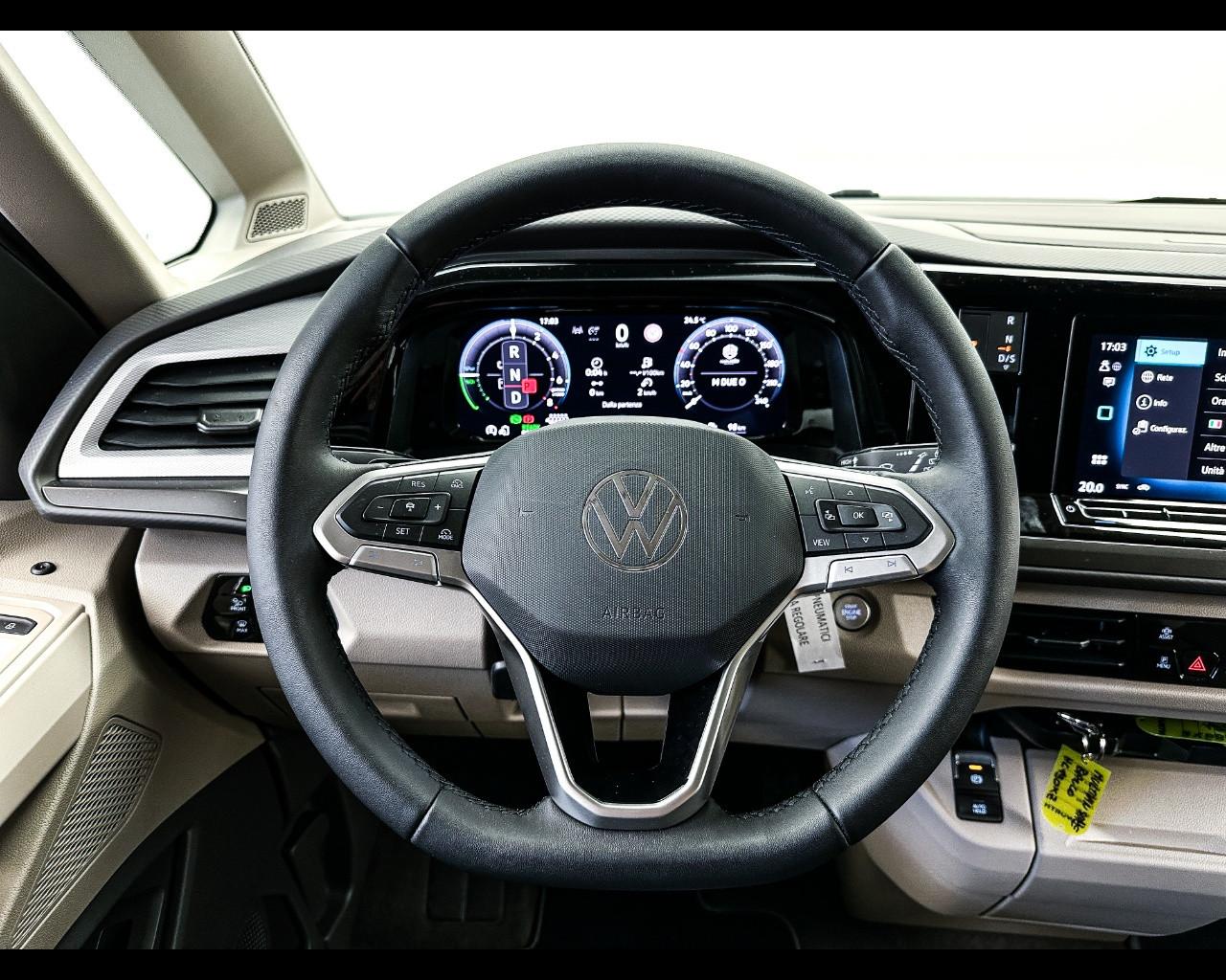 VOLKSWAGEN Multivan 7ª '21-> - Multivan 1.5 PHEV DSG 4Motion Space