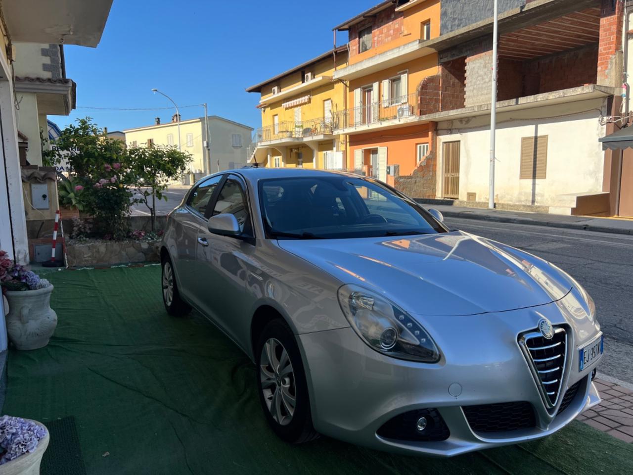 Alfa Romeo Giulietta 2.0 JTDm-2 140 CV Distinctive