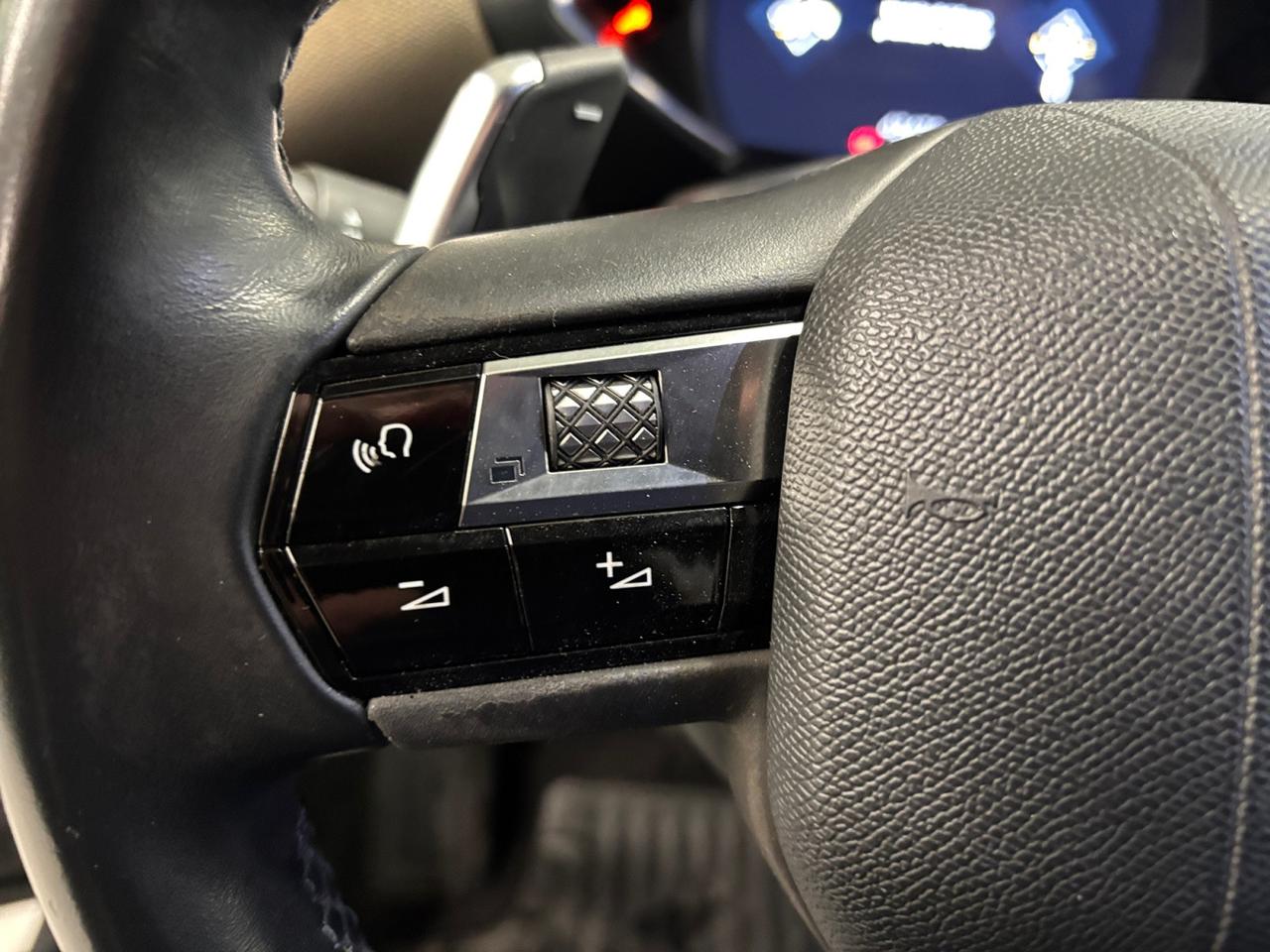 DS DS3 2019 Crossback - DS3 Crossback 1.2 puretech So Chic 130cv auto