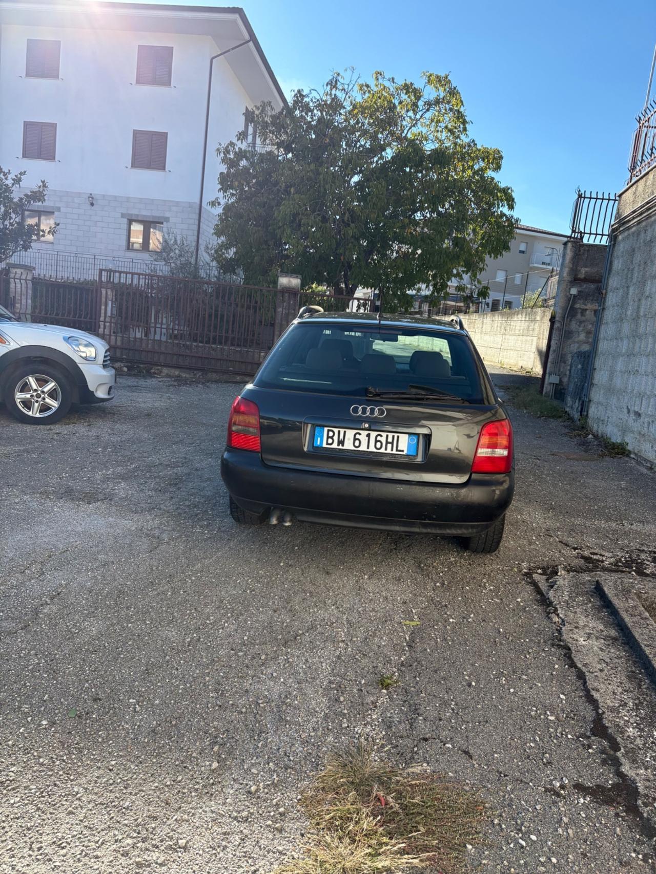 Audi A4 1.9 TDI/101 CV cat Avant
