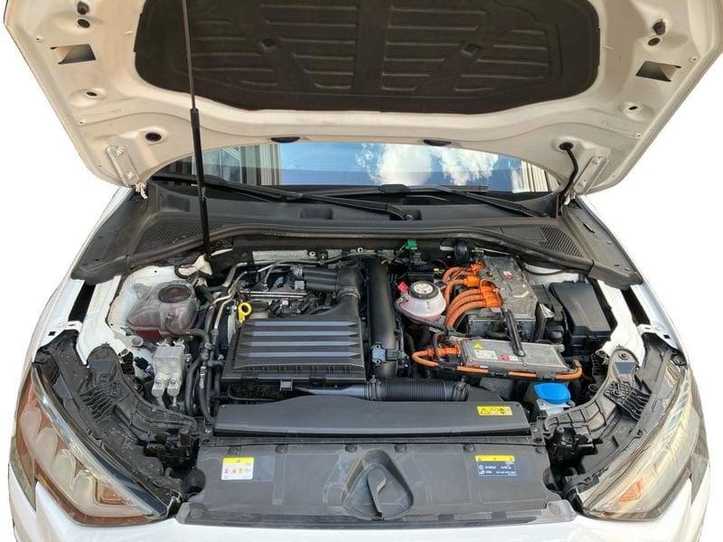 Audi A3 Sportback 40 TFSI e S tronic Business Advanced