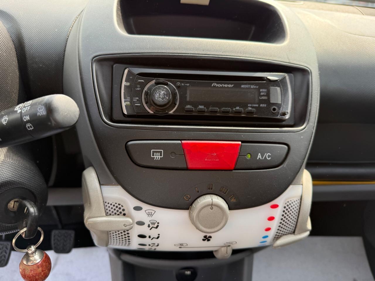 Toyota Aygo 1.0 12V VVT-i 5 porte NEOPATENTATI
