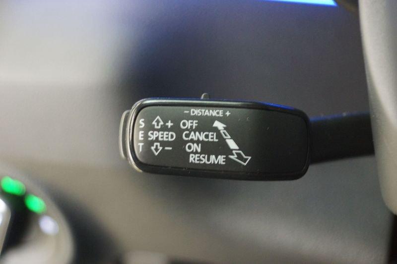 Škoda Karoq 1.5 TSI ACT STYLE DSG TRENO GOMME INVERNALI INCLUSO