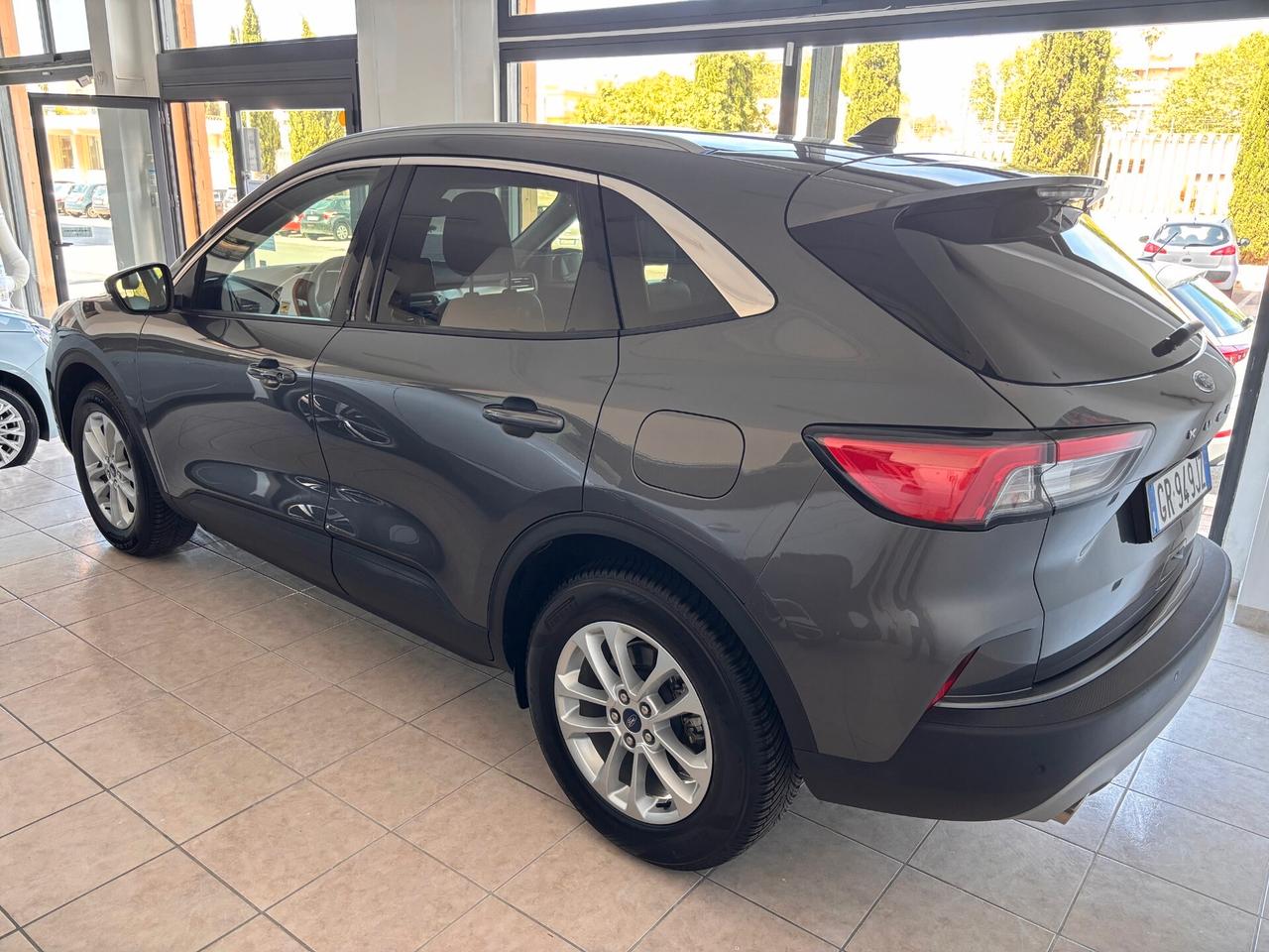 Ford Kuga 2.0 EcoBlue 120 CV aut. 2WD Titanium Business