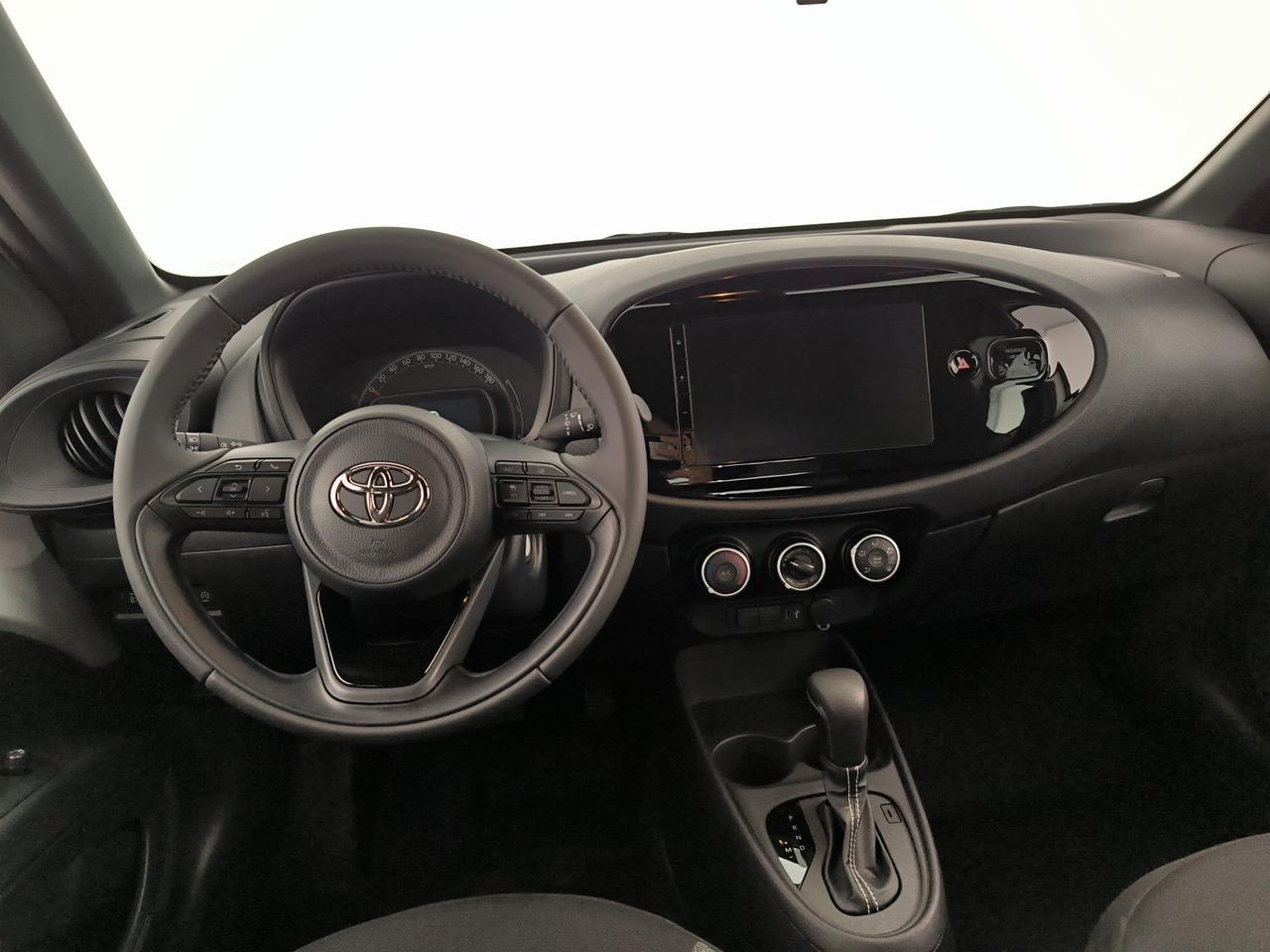Toyota Aygo x 1.0 active 72cv s-cvt