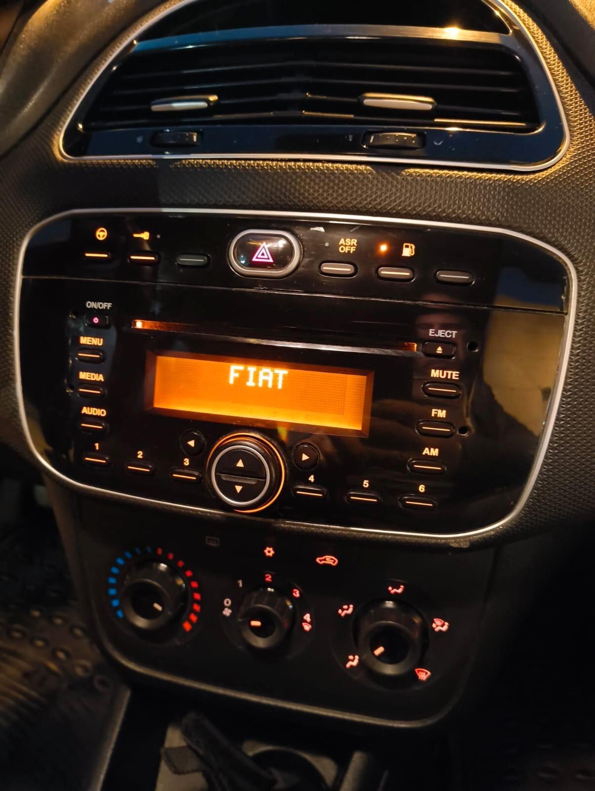 Fiat Punto 1.4 8V 5 porte Easypower Lounge