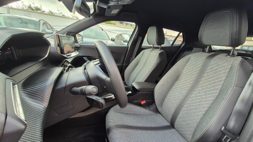 Peugeot 2008 PureTech 100 S&S Allure PACK - 2025