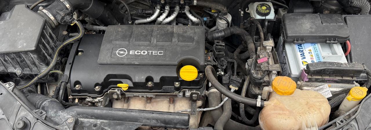 PACCHETTO DI 2 AUTO:ANNUNCIO RIVOLTO A COMMERCIANTI