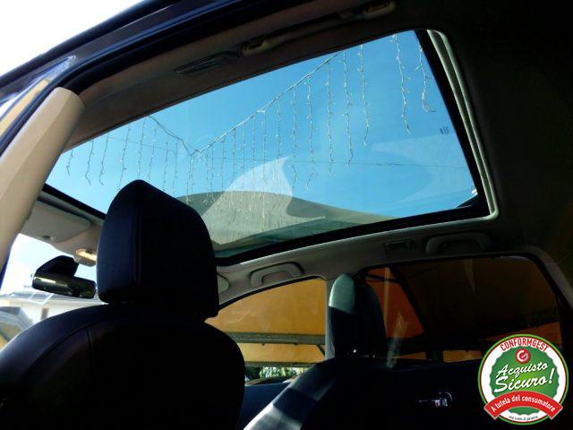 NISSAN Qashqai 2.0 dCi DPF Tekna 4X4