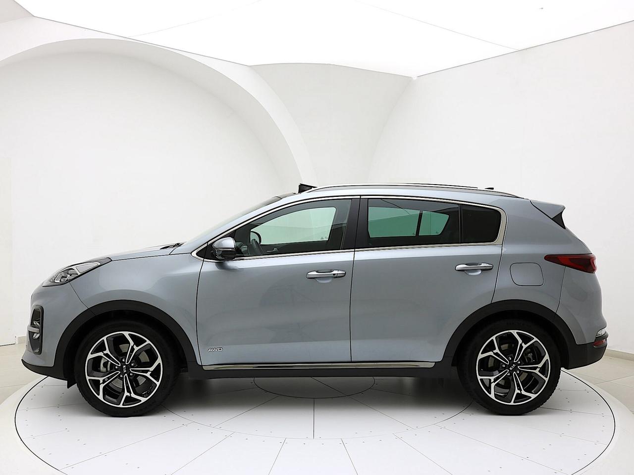 Kia Sportage 2.0 CRDI AWD Mild Hybrid GT Line TETTO