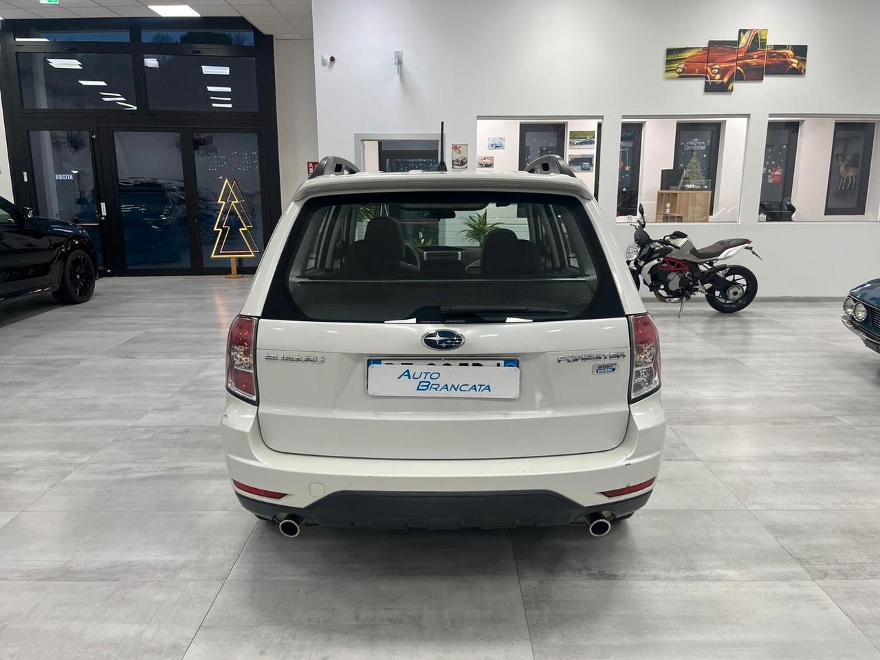 Subaru Forester 2.0d X 6mt