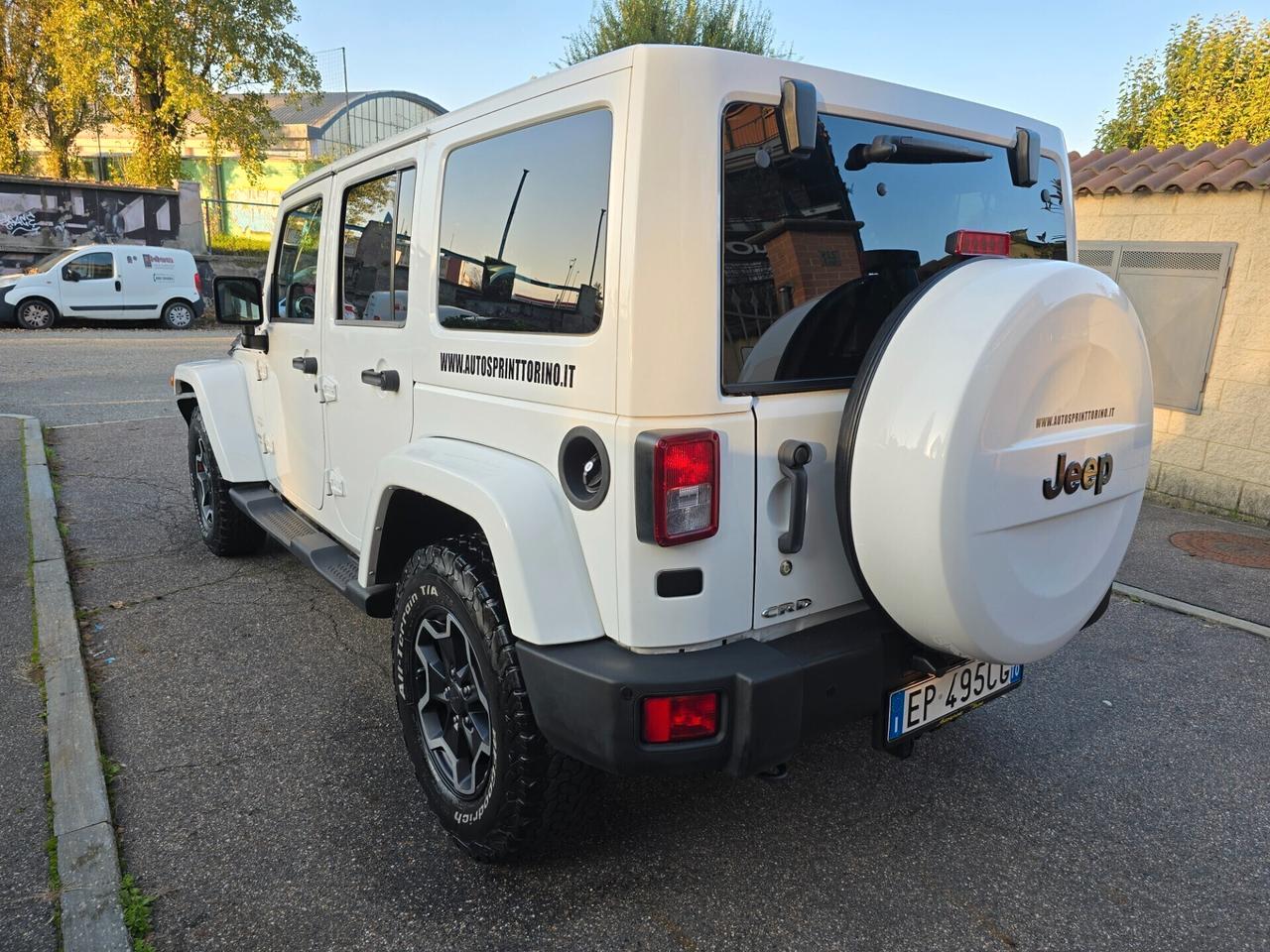 JEEP Wrangler Unlimited 2.8 crd Sahara Automatica