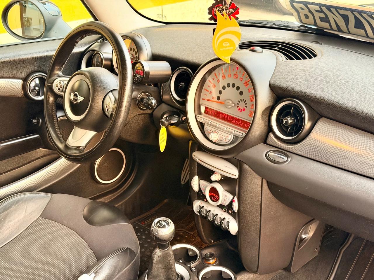 Mini Cooper S 1.6TB 128kw Chili