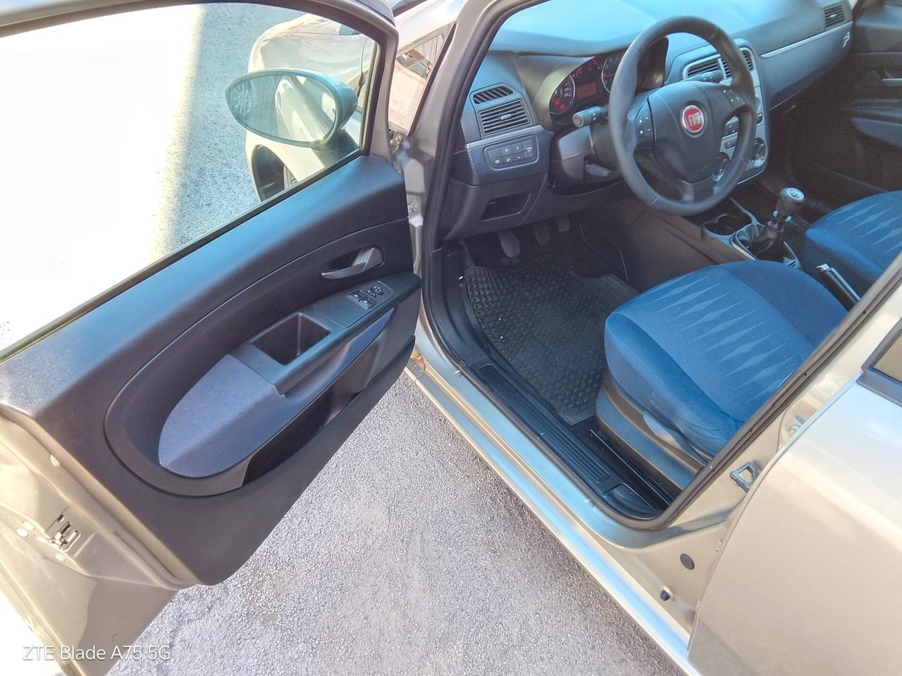 Fiat Grande Punto 1.2 5 porte 2009 12 mesi di garanzia