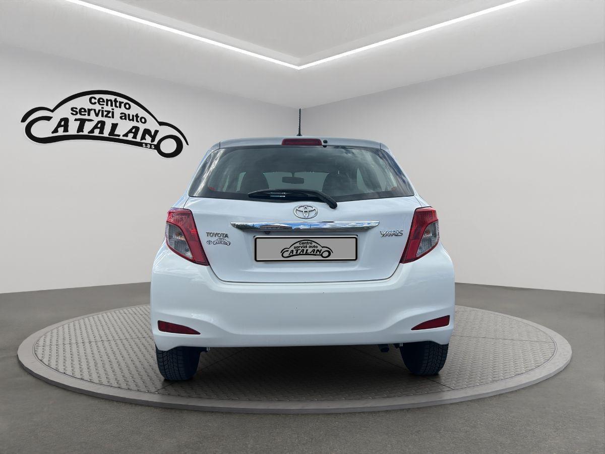 TOYOTA - Yaris - 1.4 D-4D 90CV 5p. Lounge NAVI TELECAMERA