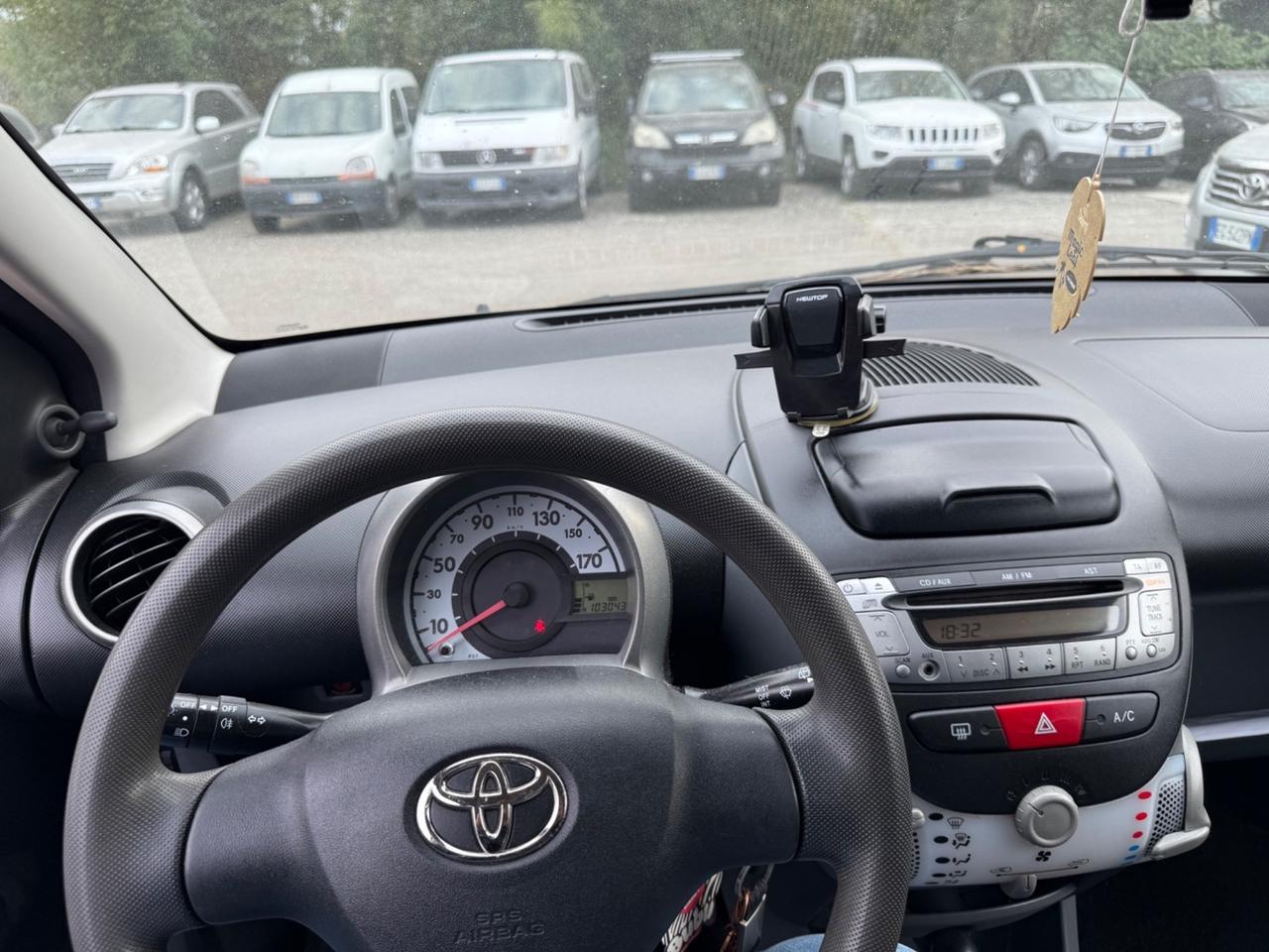 Toyota Aygo 1.0 12V VVT-i 5 porte Now
