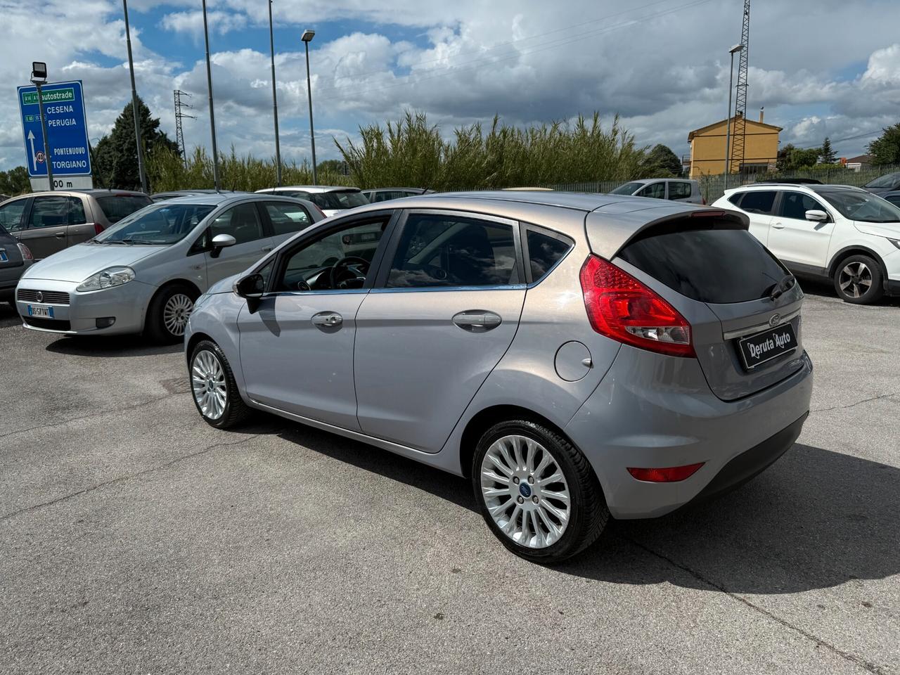 Ford Fiesta 1.2 82 CV 5 porte Titanium