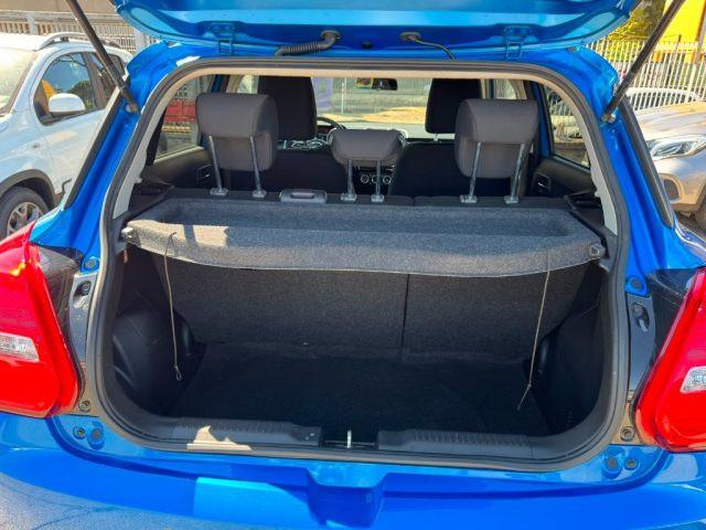 SUZUKI Swift 1.2 Hybrid Top