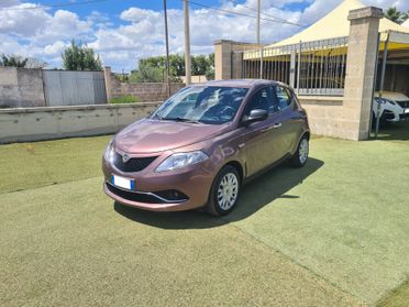 Lancia Ypsilon 1.2 69 CV 5 porte GPL Ecochic Gold 2016