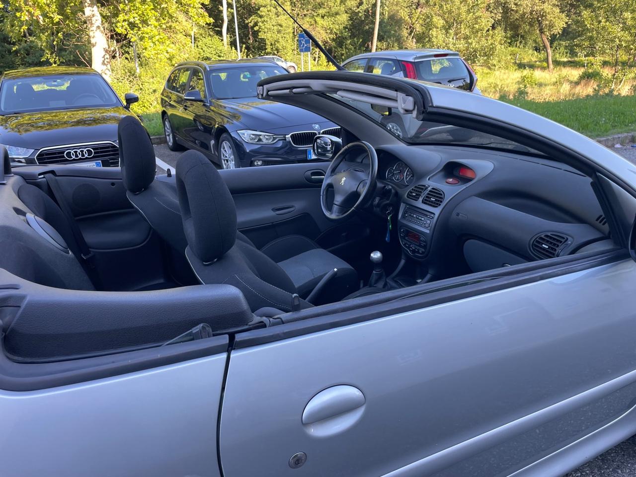 Peugeot 206 1.6 16V Cabrio*Neopatentati*