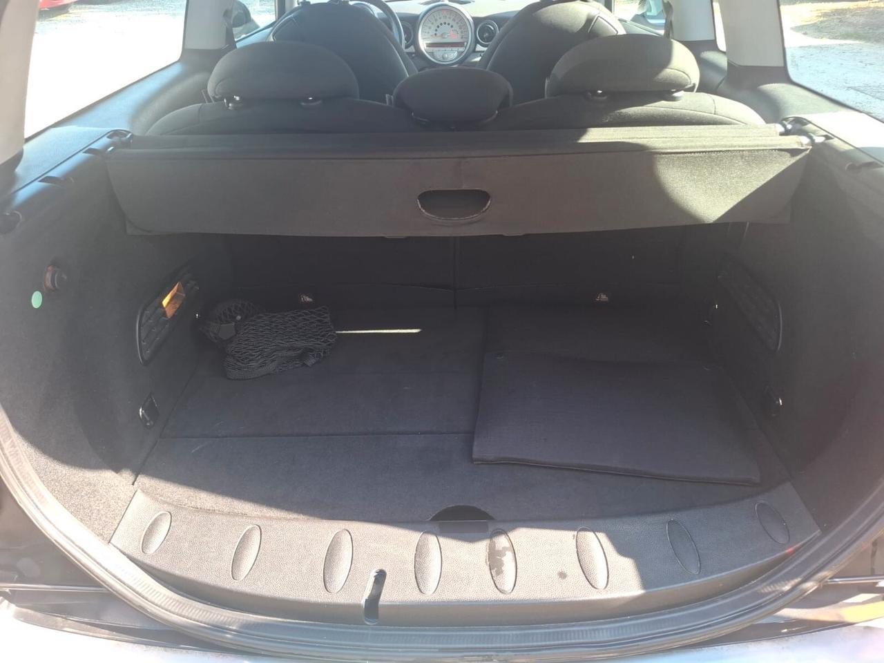 Mini Cooper D Clubman 1.6 16V Chili