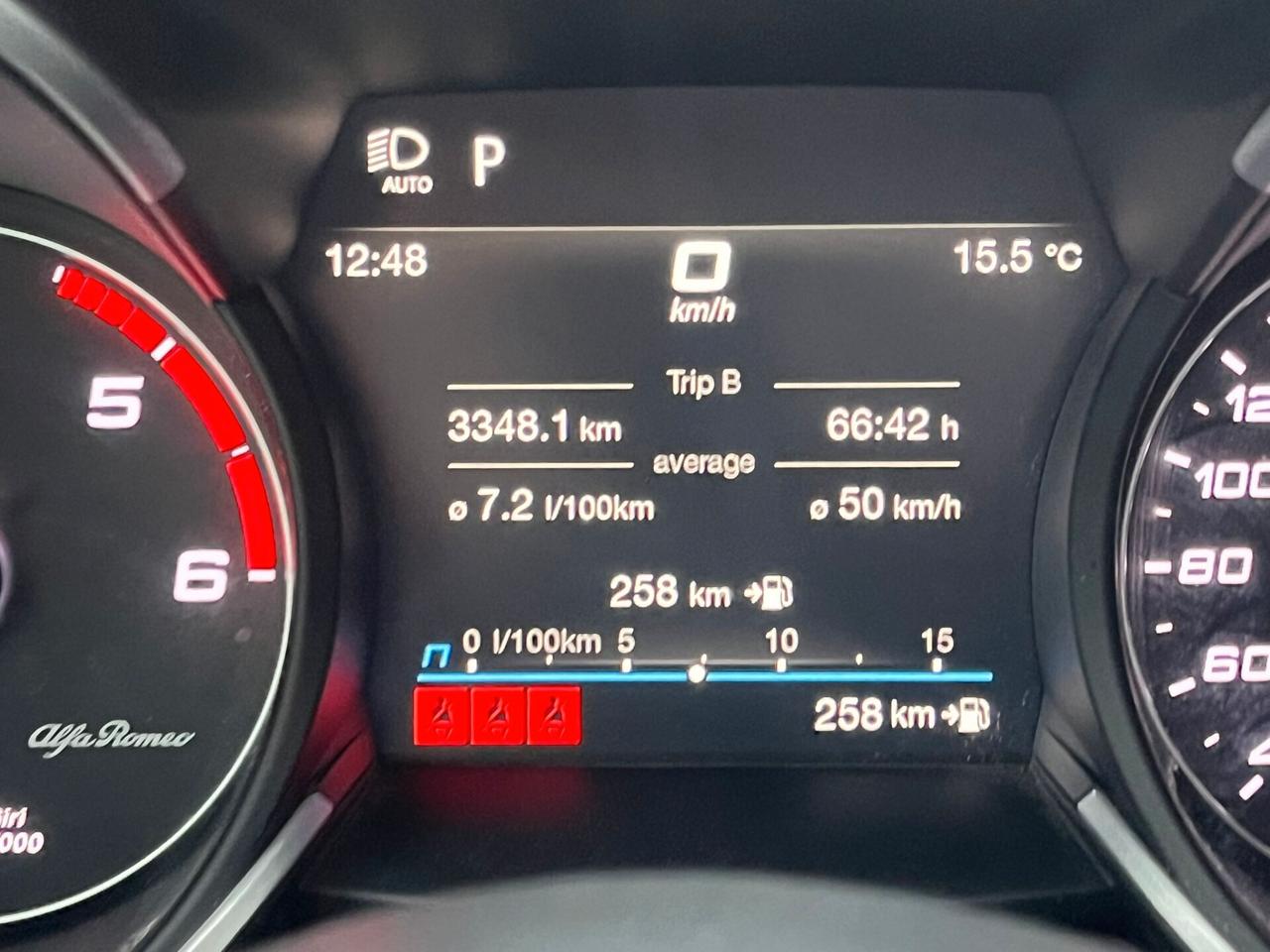 Alfa Romeo Stelvio 2.2 Turbodiesel 160 CV AT8 RWD Super
