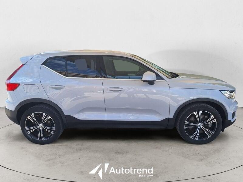 Volvo XC40 Recharge T4 129+82 CV Plug-in Hybrid Automatica Recharge Inscription Expression