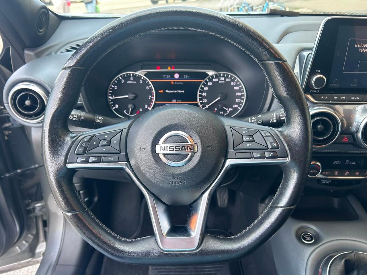 Nissan Juke N-Design 1.0 DIG-T 117 #12140
