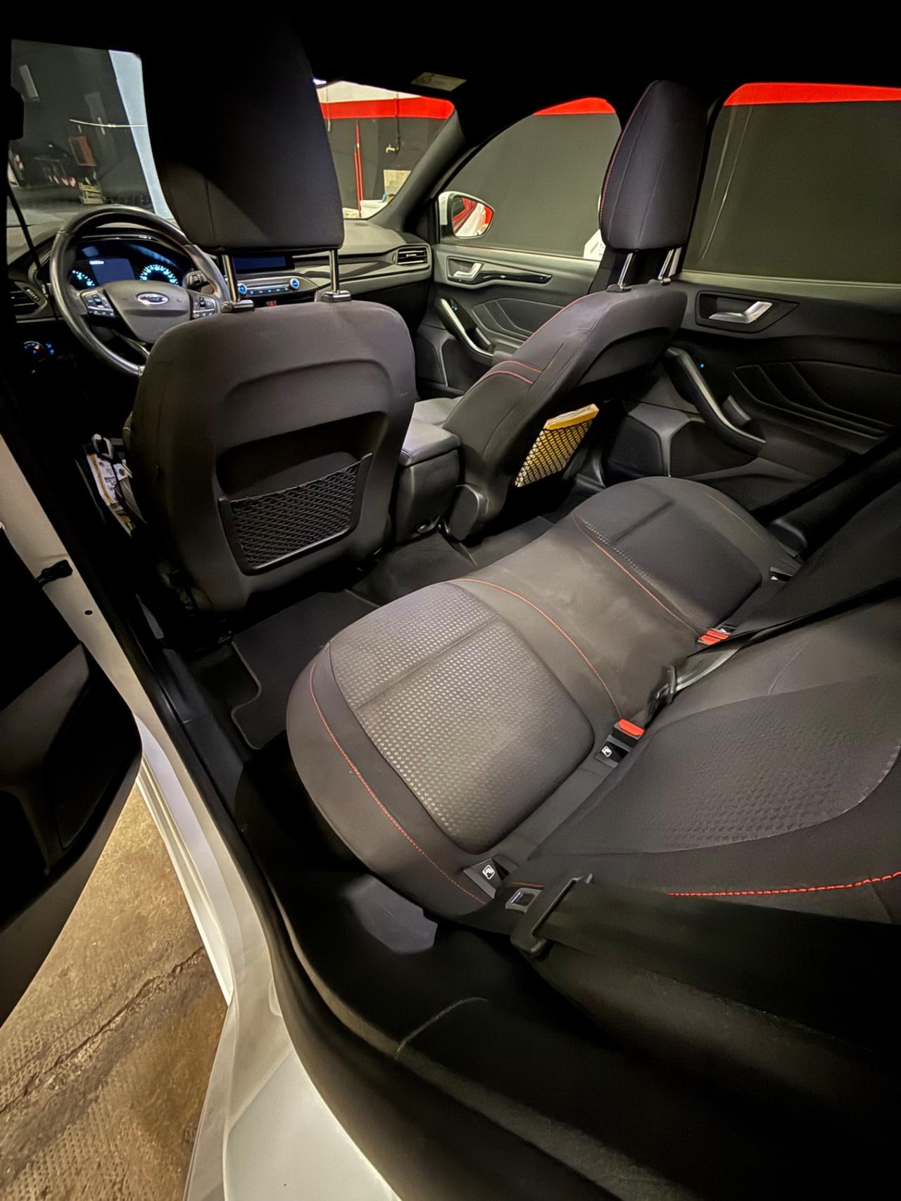 Ford Focus 1.0 EcoBoost 125 CV 5p. ST-Line