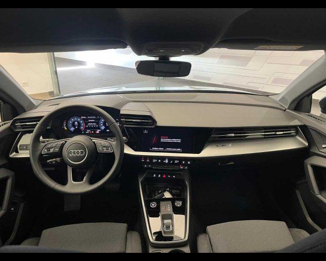 AUDI A3 SPB 35 TFSI S tronic Business Advanced