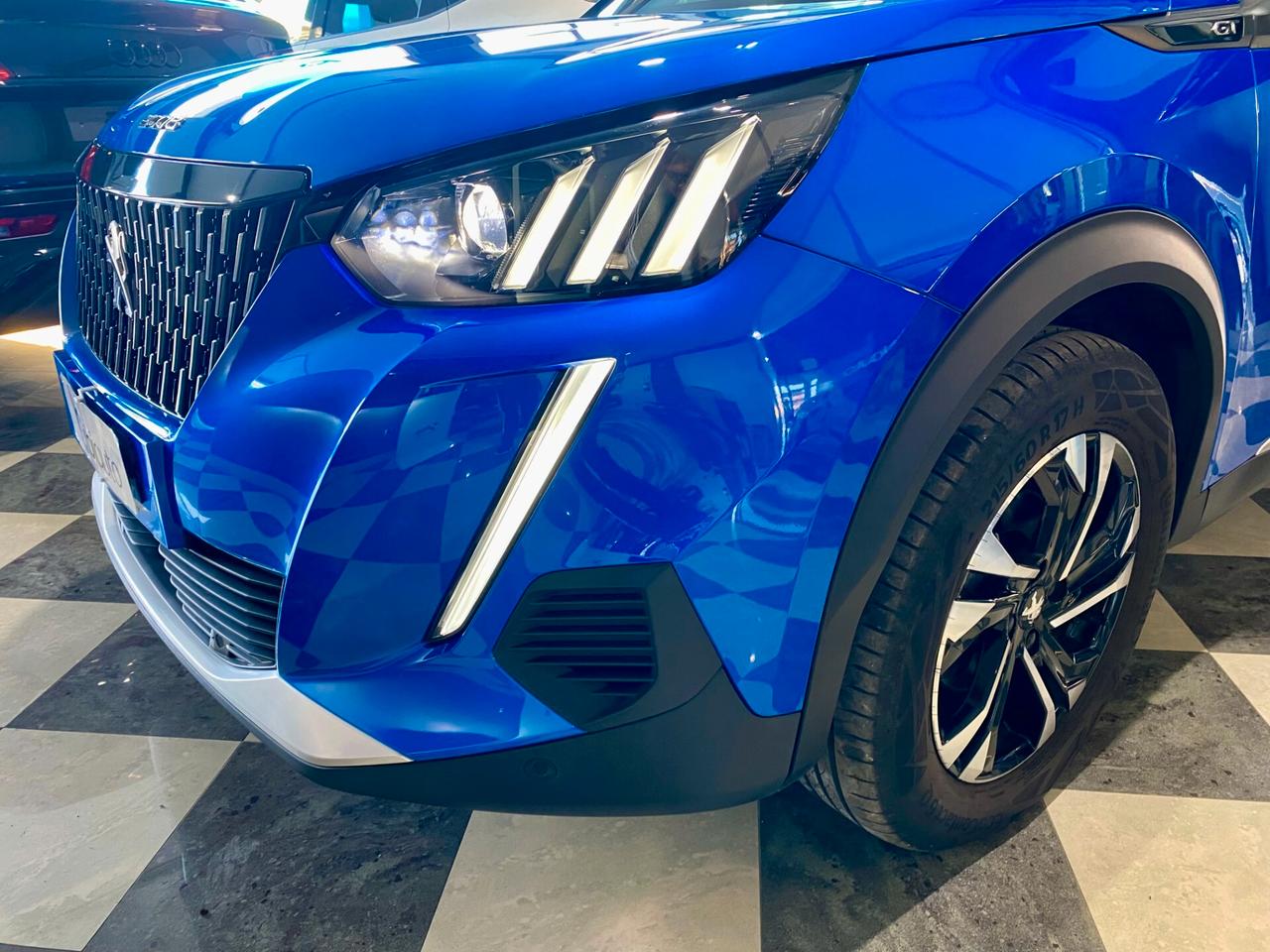 Peugeot 2008 PureTech 130 S&S GT-2023