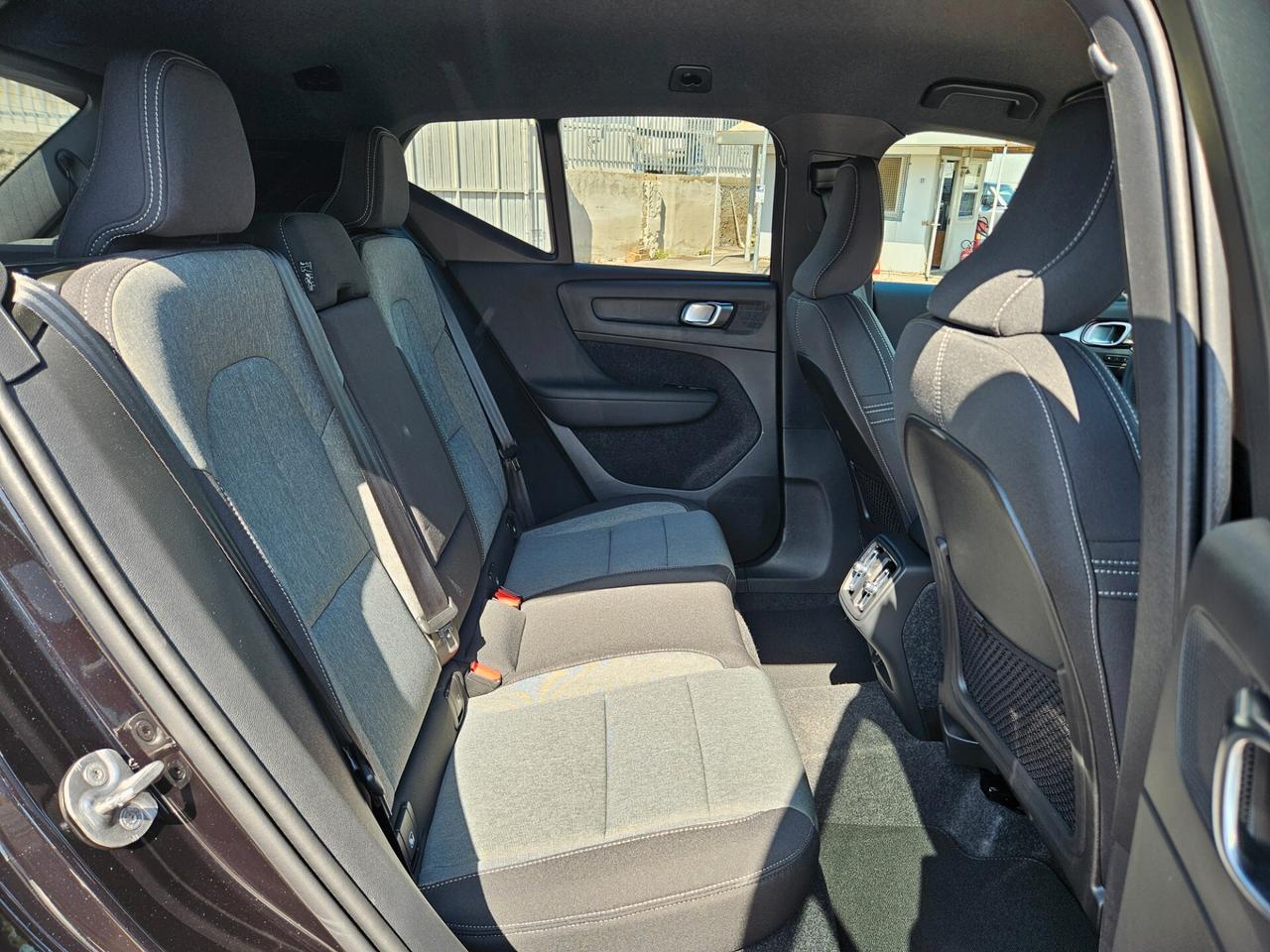 Volvo XC40 B3 Plus Black Edition auto