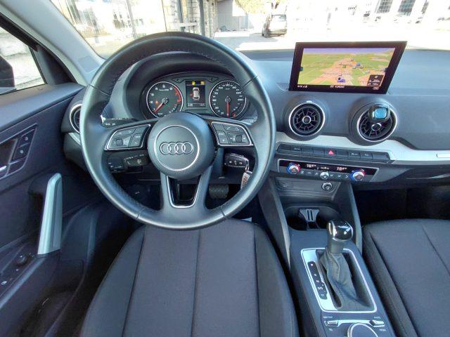 AUDI Q2 35 TFSI S tronic Business Sport Pelle totale
