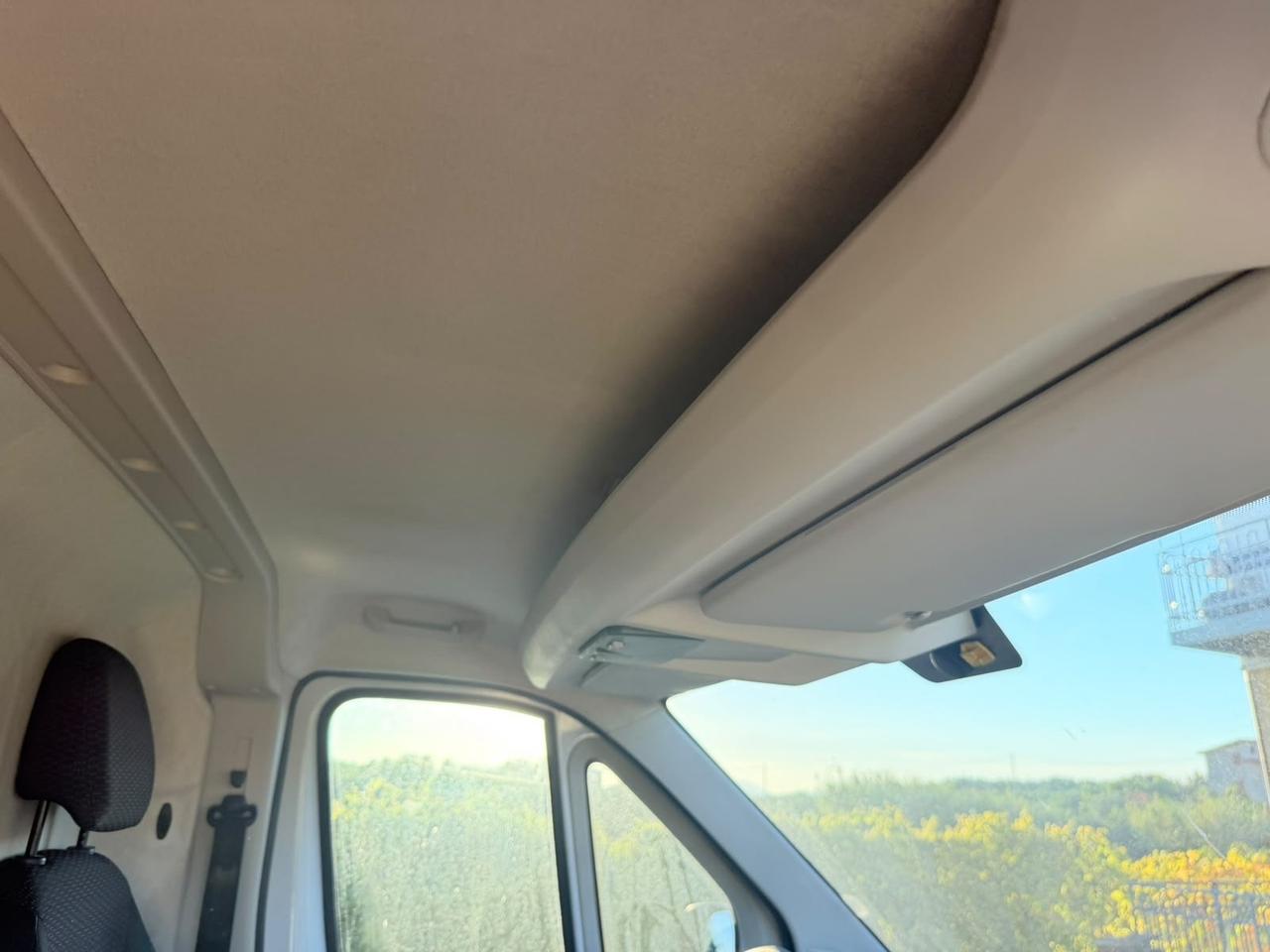 Peugeot Boxer 330 2.2 BlueHDi 120 S&S PC-TN Furgone