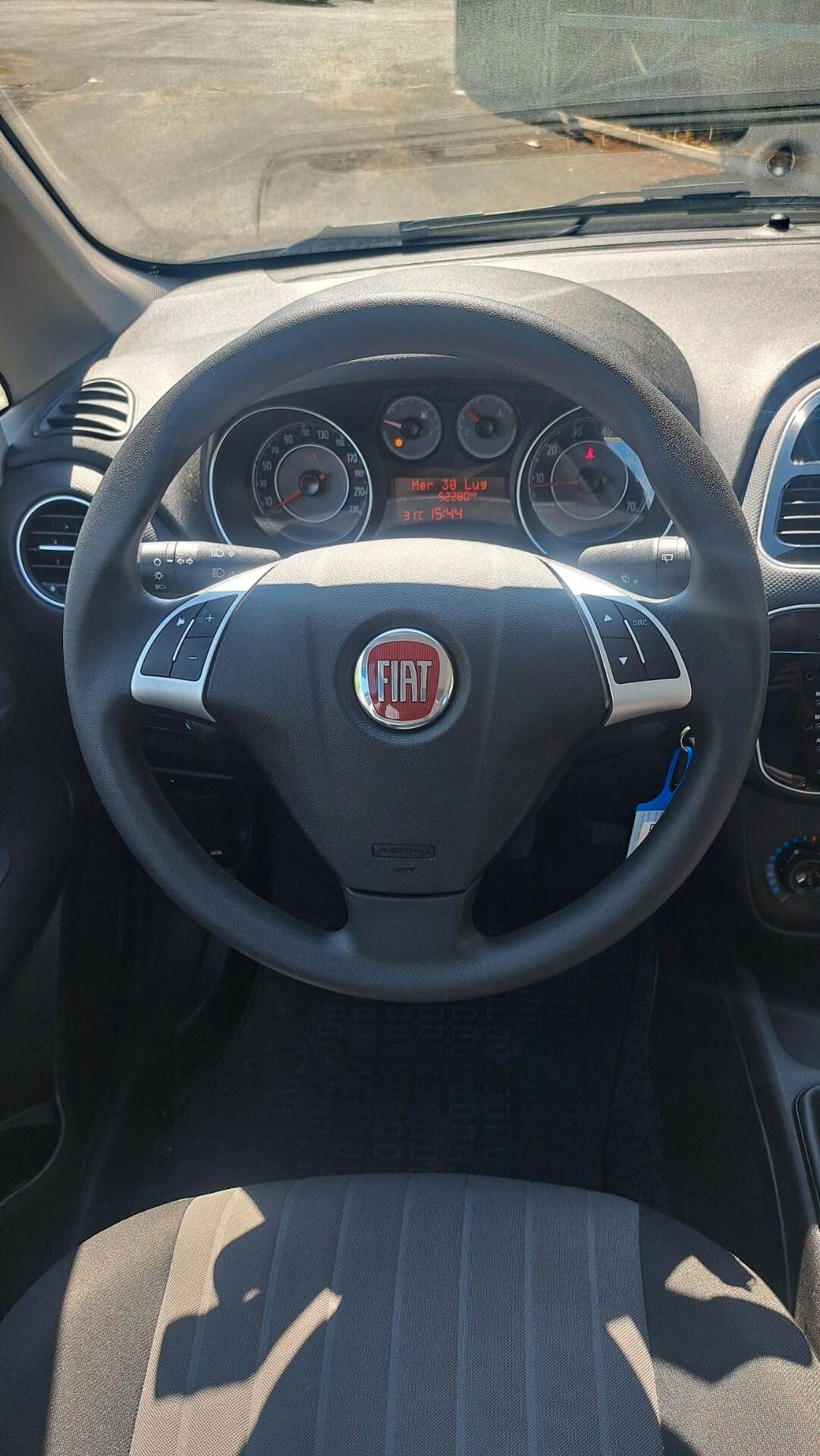 Fiat Punto 1.3 MJT II - 2018 - 52.300 km