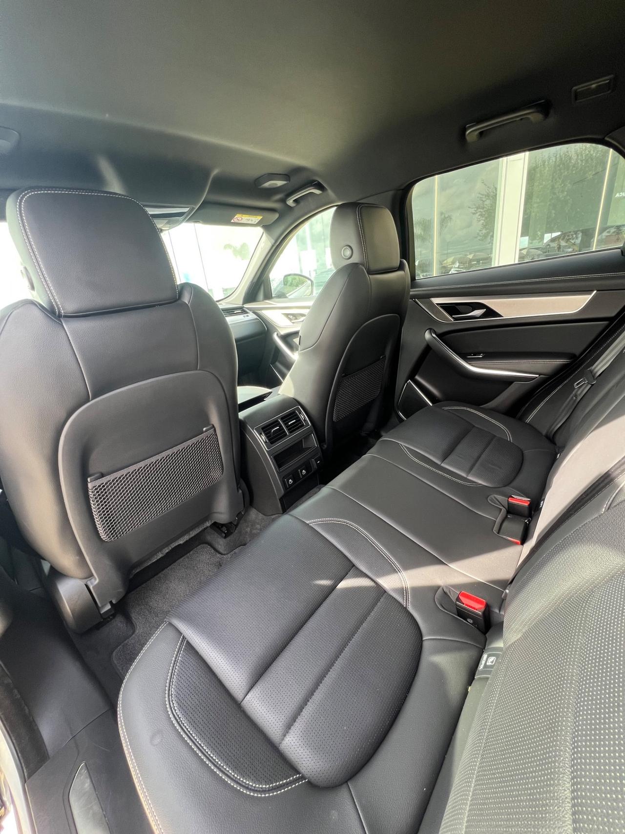 Jaguar F-Pace R-Dynamic S awd offerta T-Stock prezzo imperdibile