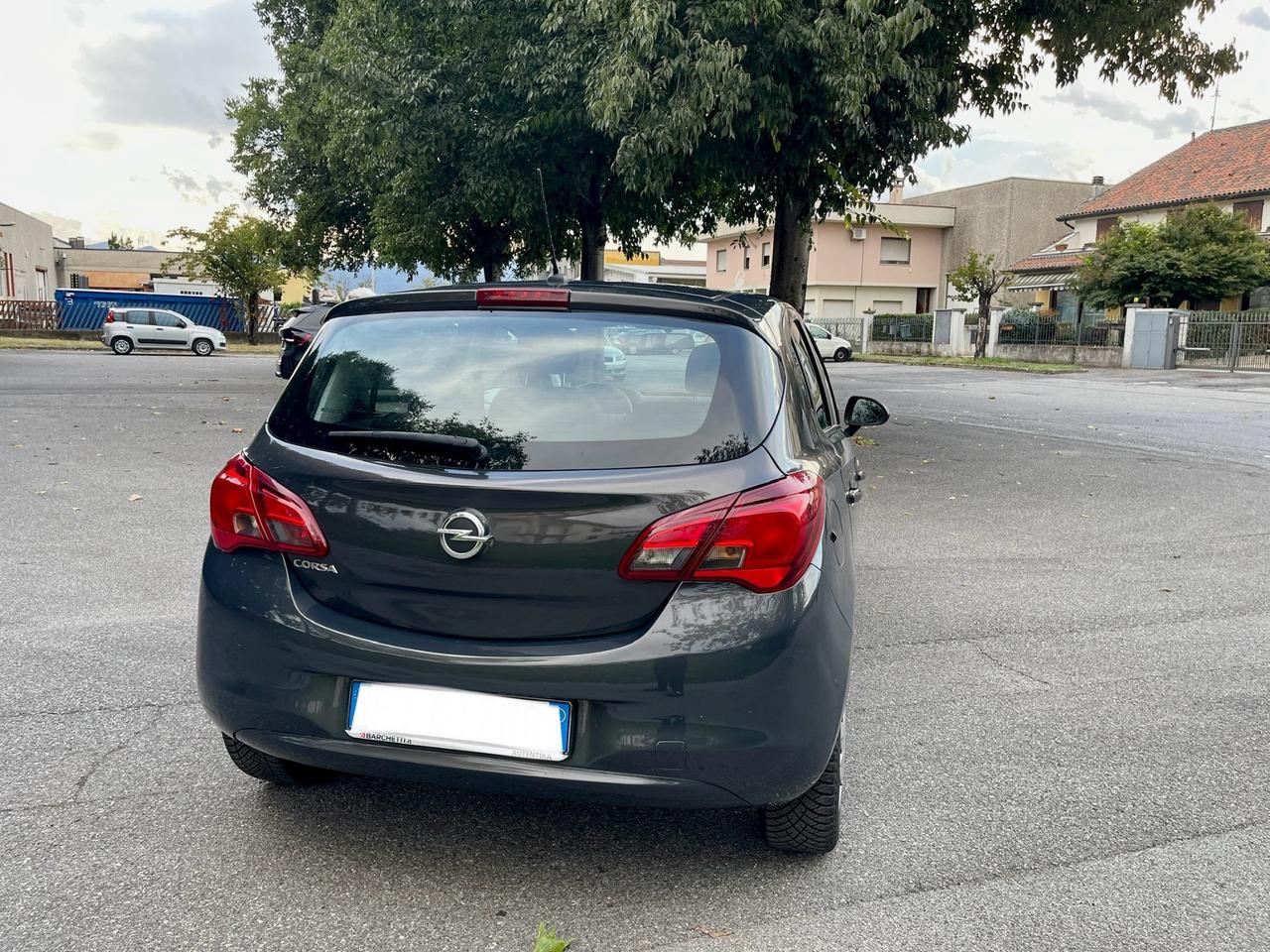Opel Corsa 1.4 90CV GPL Tech 5 porte Innovation per Neopatentati 2017
