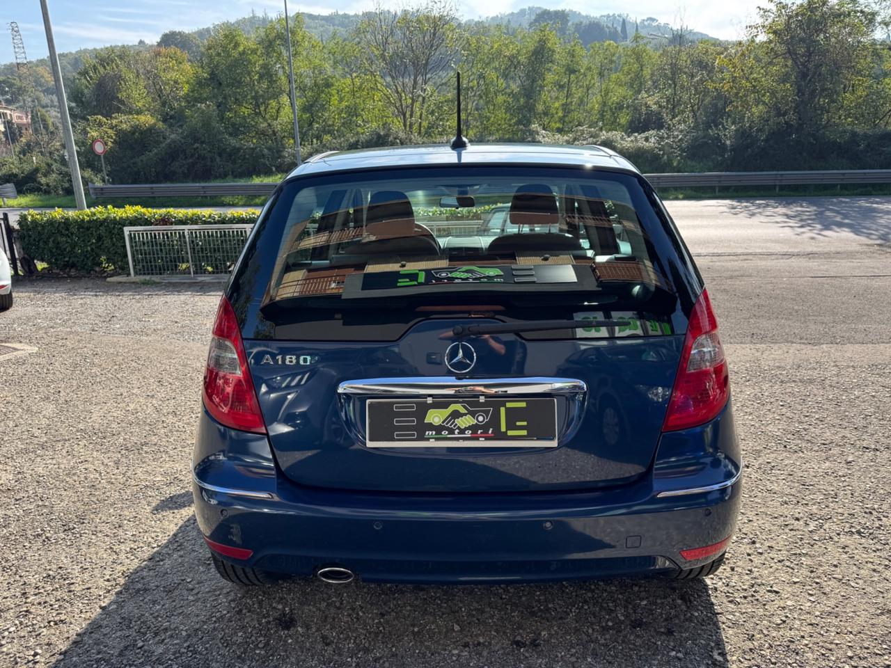 Mercedes-benz A 180 BlueEFFICIENCY Premium