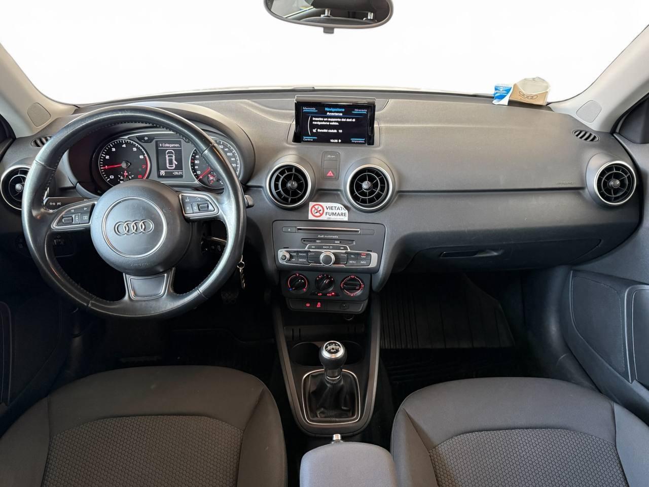 AUDI A1 I 2015 Sportback - A1 Sportback 1.0 tfsi ultra Design 95cv