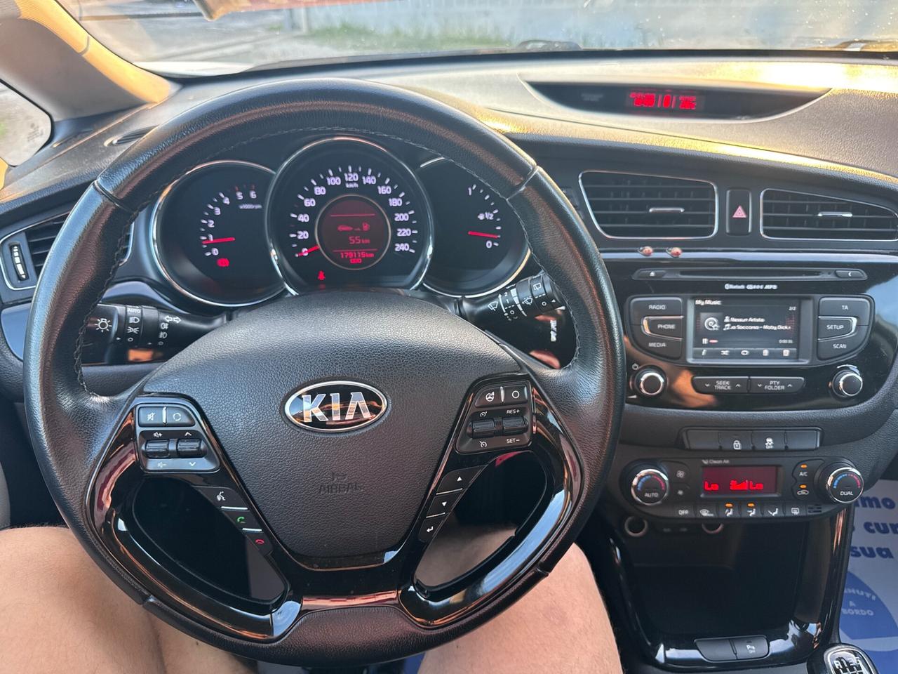 Kia Ceed SW 1.6 Diesel 110cv Neopatentati 2015