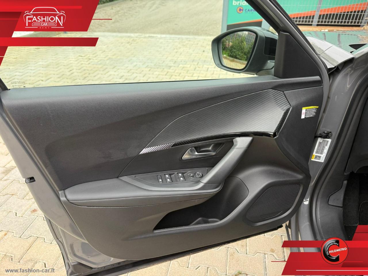 PEUGEOT 2008 PureTech 100 S&S Allure