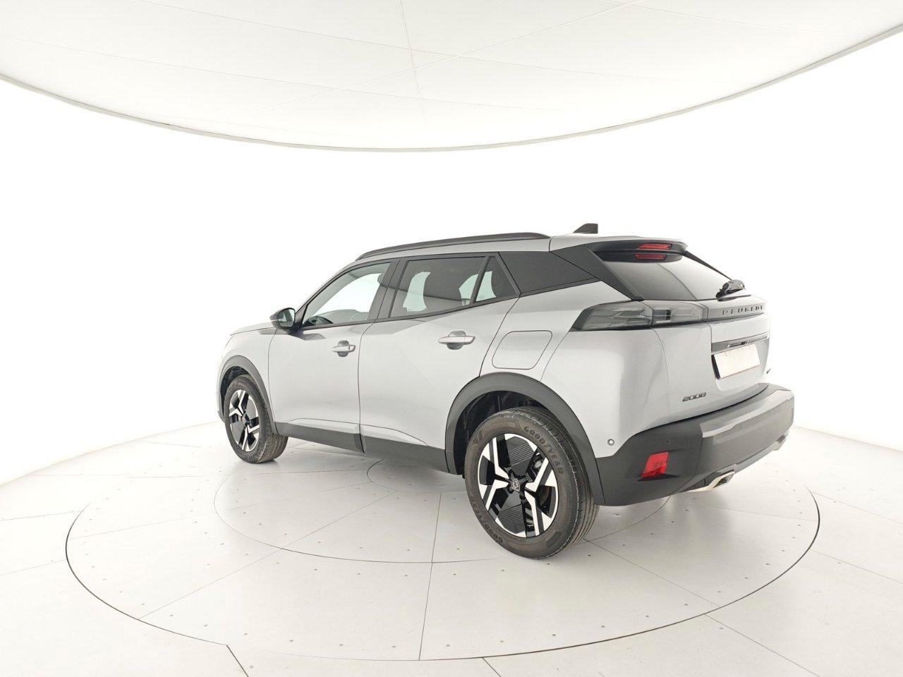 Peugeot 2008 2008 1.2 hybrid Allure 145cv e-dcs6