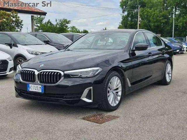 BMW 520 Serie 5 G30 2020 Berlina 520d mhev 48V Luxury auto